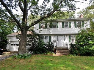 15 Pine Hill Rd, Swampscott, MA 01907