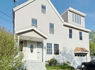 38 Newbury St, Nashua, NH 03060