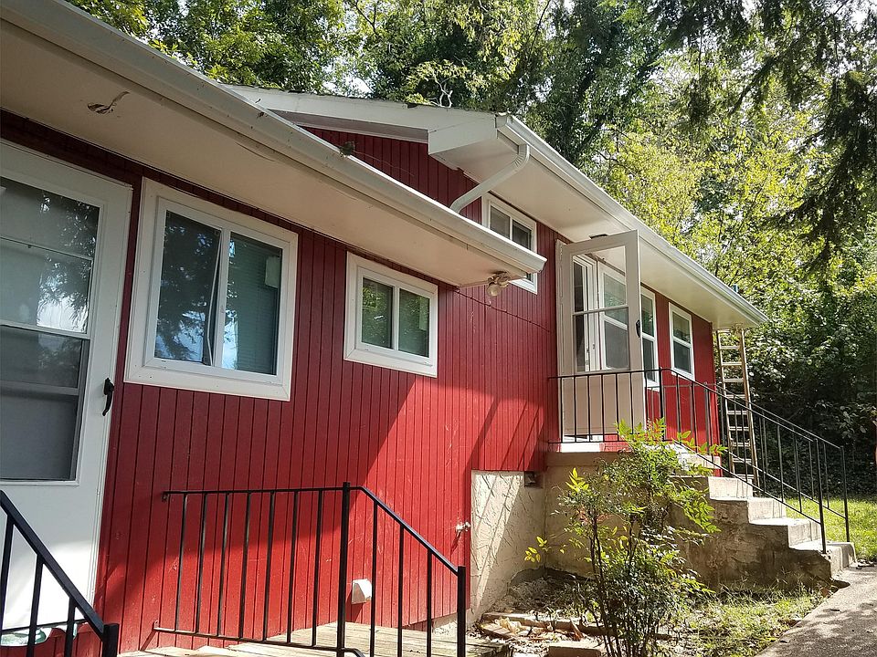 1st image of 3310 Montview Dr