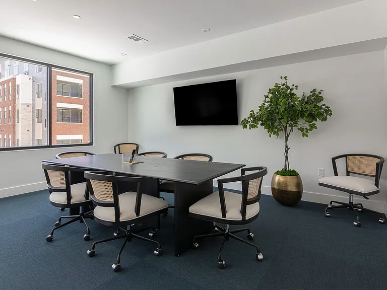 Luxe 360 on Centerpointe — Photo 47