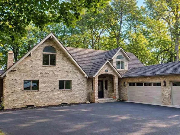 4210 Fairview Ln, Madison Lake, MN 56063