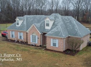 81 Roper Cv, Byhalia, MS 38611
