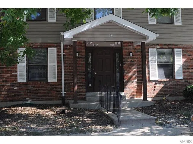 1833 High Sun Dr photo 1
