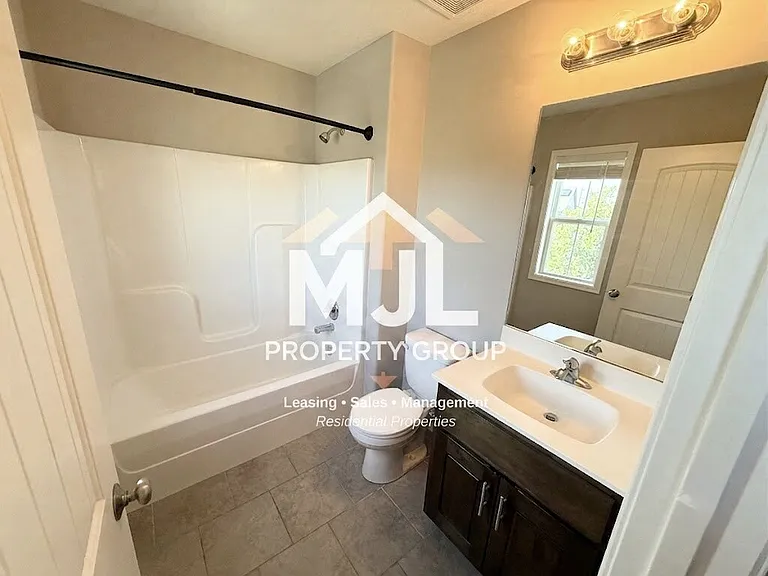 1505 Shane Ln — Photo 22