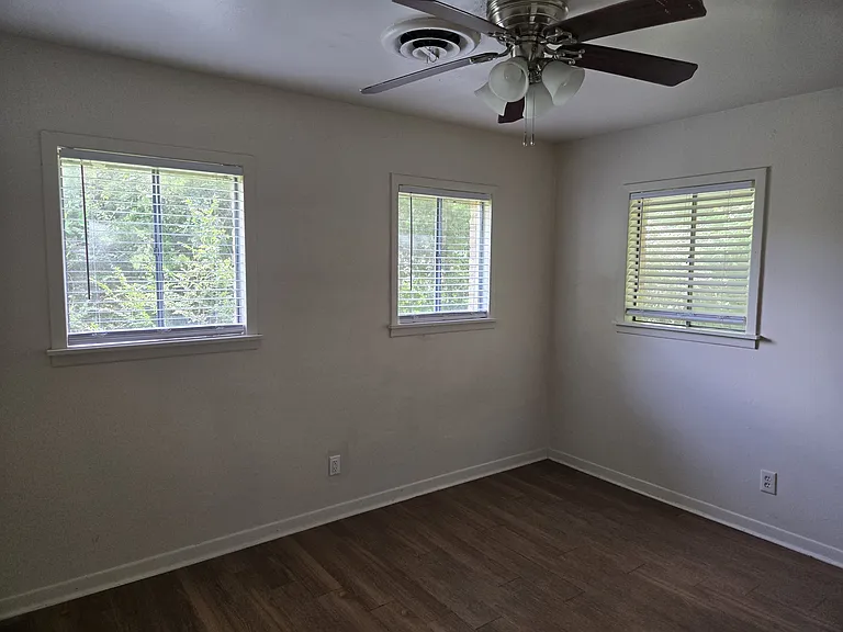 3412 Sandra Dr — Photo 17