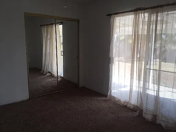 6143 Chadwick Ave — Photo 5