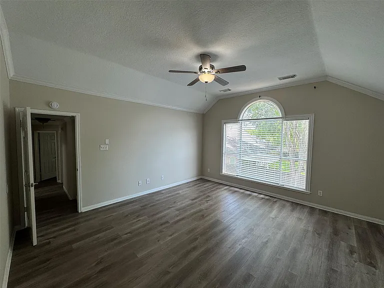 10310 Sable Trail Ln — Photo 9