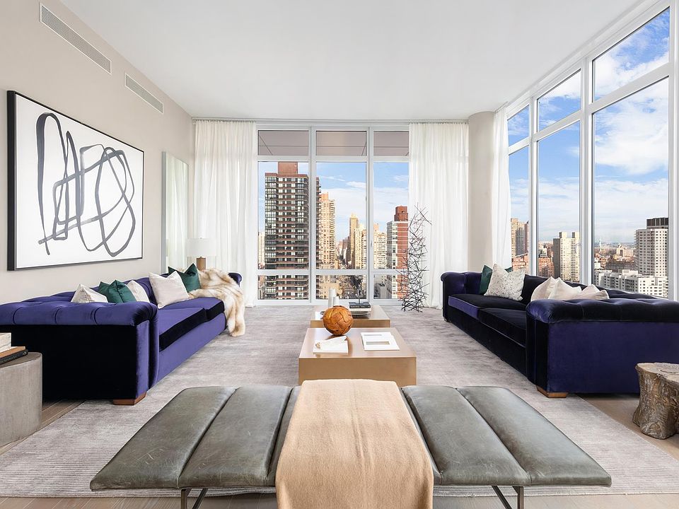 1st image of 1355 1st Ave Floor 25