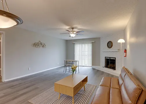 3484 W Harvard St #3484 Photo 1