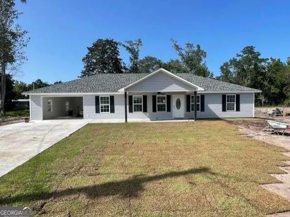 355 Hawks Landing Run, Waynesville, GA 31566