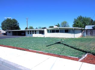 2975 SW Timber Ave, Redmond, OR 97756