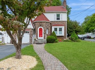 2783 Larchmont Rd, Union, NJ 07083