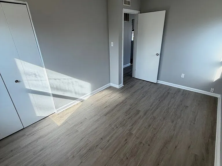 24593 Wilmot Ave — Photo 9