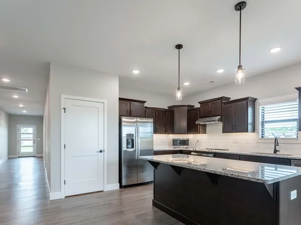 Villas at Anthony Park