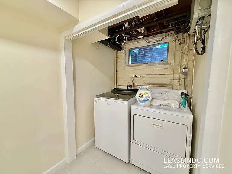 4825 Butterworth Pl NW — Photo 34