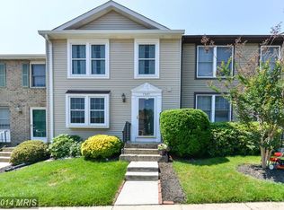 7987 Tyson Oaks Cir, Vienna, VA 22182