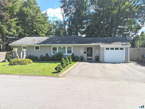 38 Pine Street, Norwich, CT 06360
