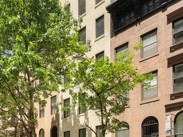 221 East 48th Street image 19 of 24