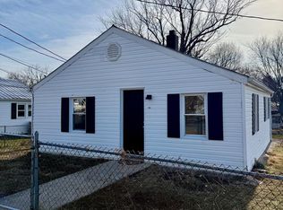 102 Lee St, Martinsburg, WV 25404