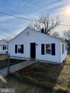 102 Lee St, Martinsburg, WV, 25404