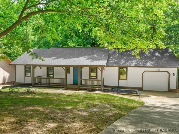 6938 Melbourne Dr, Fayetteville, NC 28314