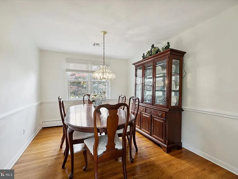 128 Morris Rd — Photo 6