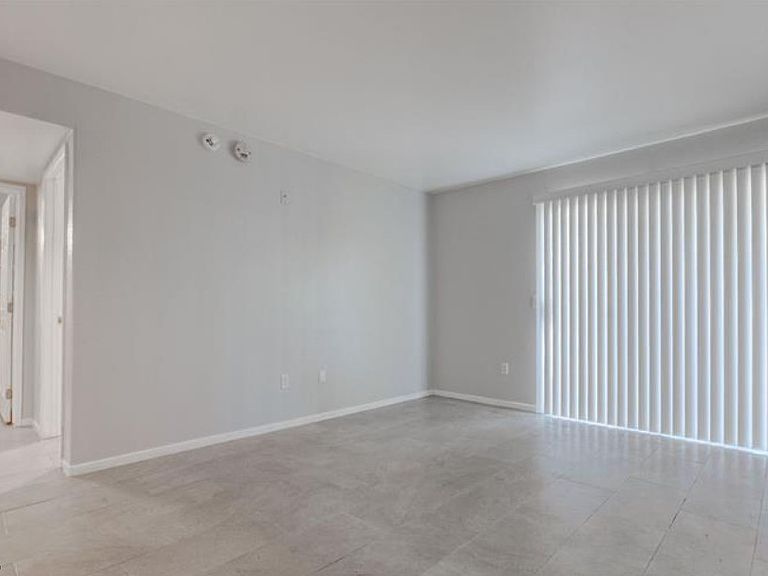 7885 W Flamingo Rd Unit 1016, Las Vegas, NV