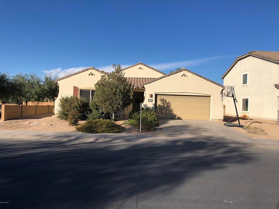 1st image of 11076 W Jute Way
