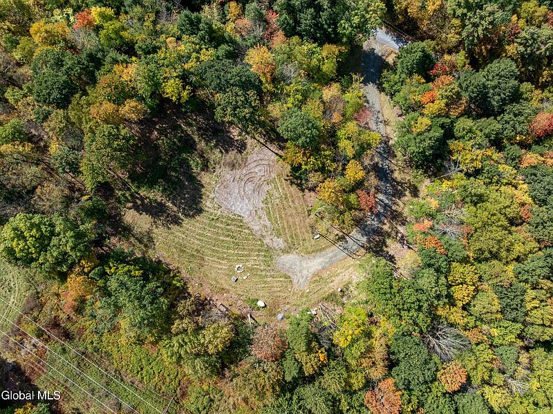 3rd image of L76.3 Avery Hand Road
