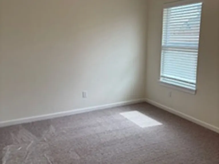 18104 Austin Ct — Photo 15