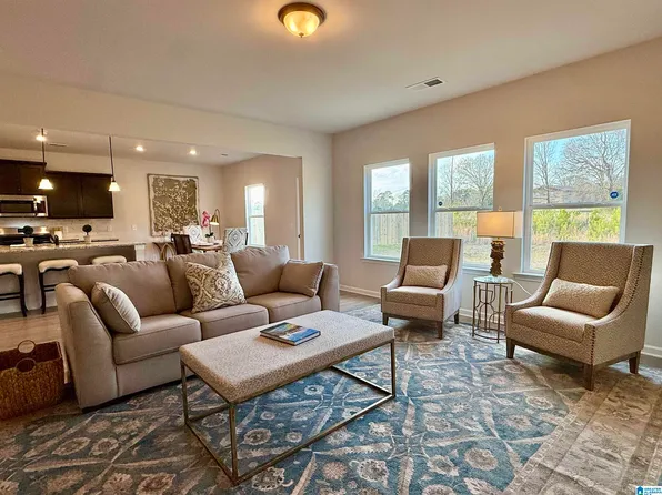 556 Bridlewood Cir, Morris, AL 35116