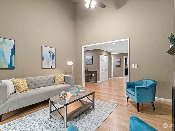 5th image of 14755 NE 50th Pl APT K7