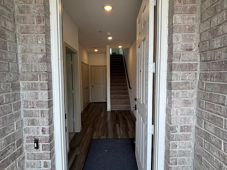 5364 Cornerstone St — Photo 2