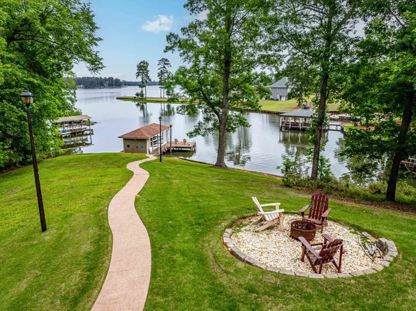 346 Dwain Ball Rd, Sparta, GA 31087
