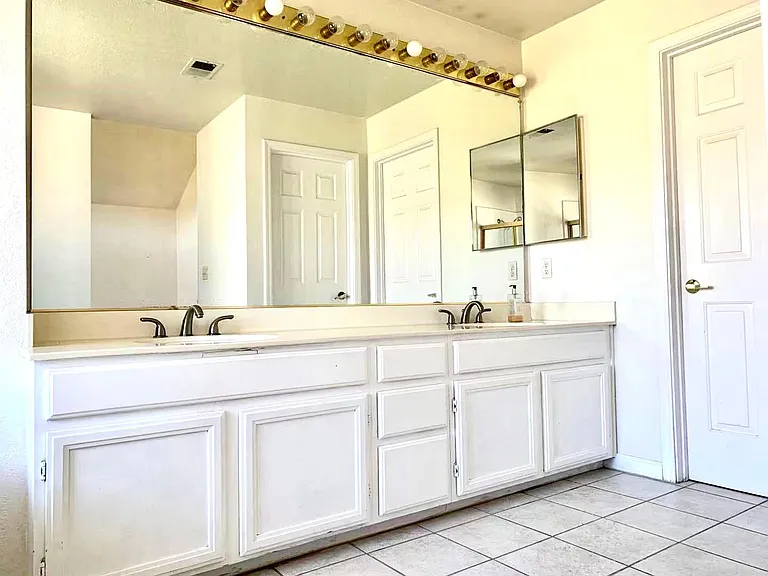 33261 Palomino Cmn — Photo 6