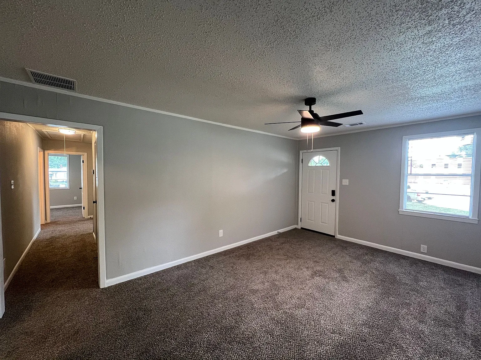 3025 Kingston St — Photo 4