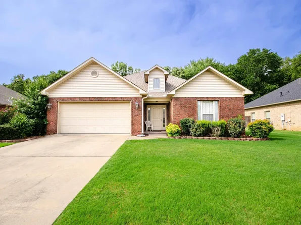 25 Brentwood Dr, Vilonia, AR 72173