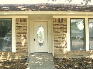 1911 Big Sky Dr, Lewisville, TX 75077