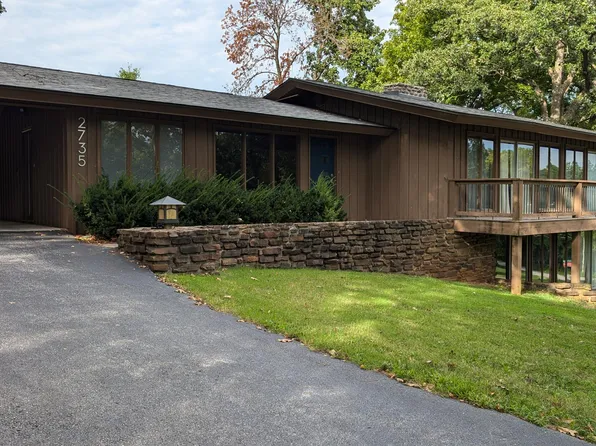 2735 E Vincent Drive, Springfield, MO 65804