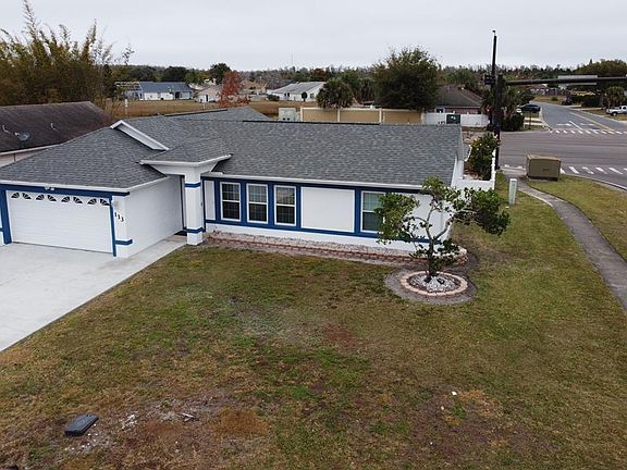 5th image of 113 Honeywood Ct