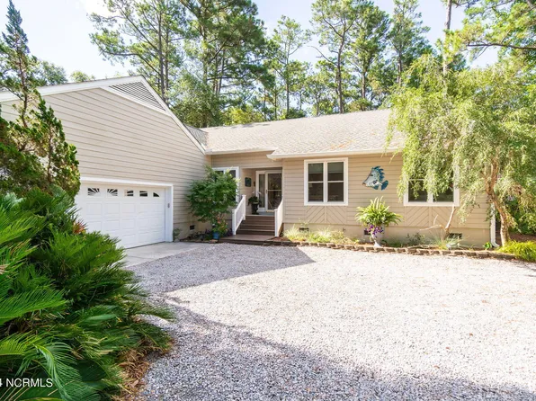 263 Oakleaf Drive, Pine Knoll Shores, NC 28512