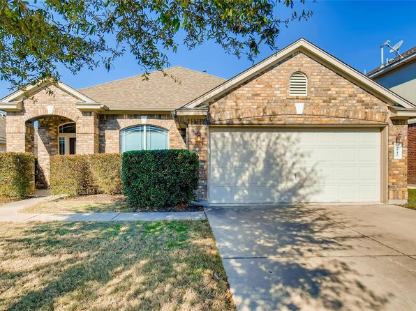2840 Angelina Dr