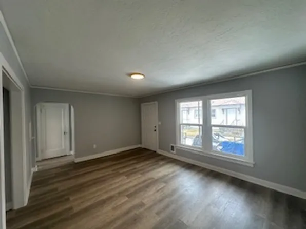133 N Monroe St #9, Merrill, OR 97633