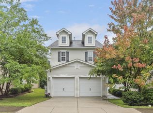 3034 Remington Oaks Cir, Cary, NC 27519