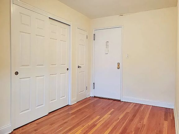 3rd image of 60 Turner Pl APT 5M