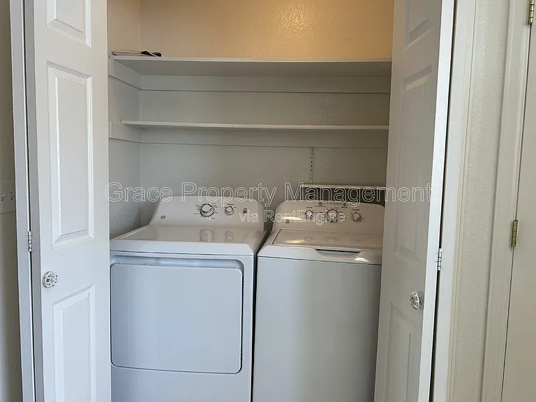 8199 Welby Rd #2905 — Photo 11