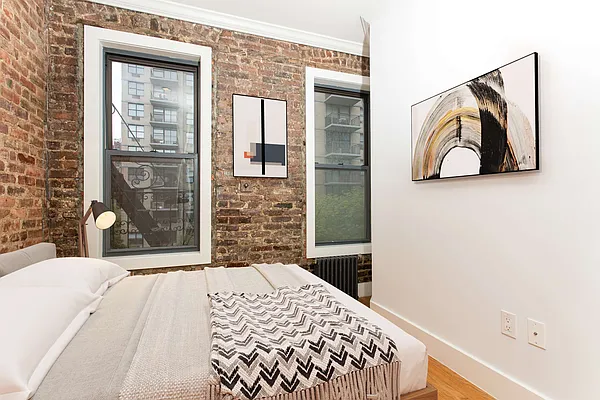 Rented by Compass | media 4