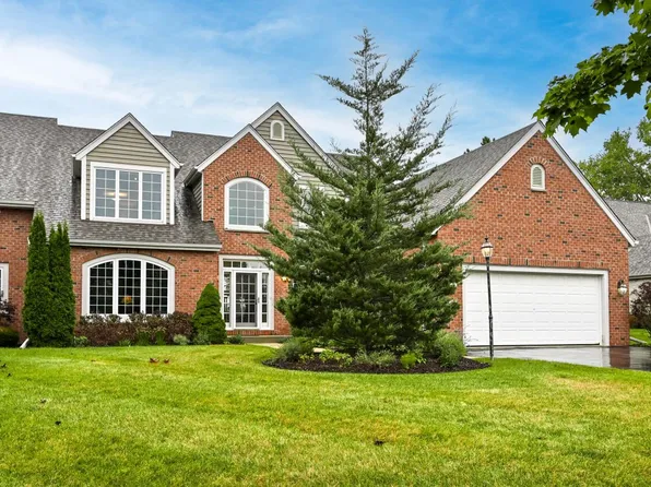 10649 North Hidden Reserve CIRCLE, Mequon, WI 53092