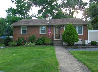 38 Oakview Ave, Cherry Hill, NJ 08002