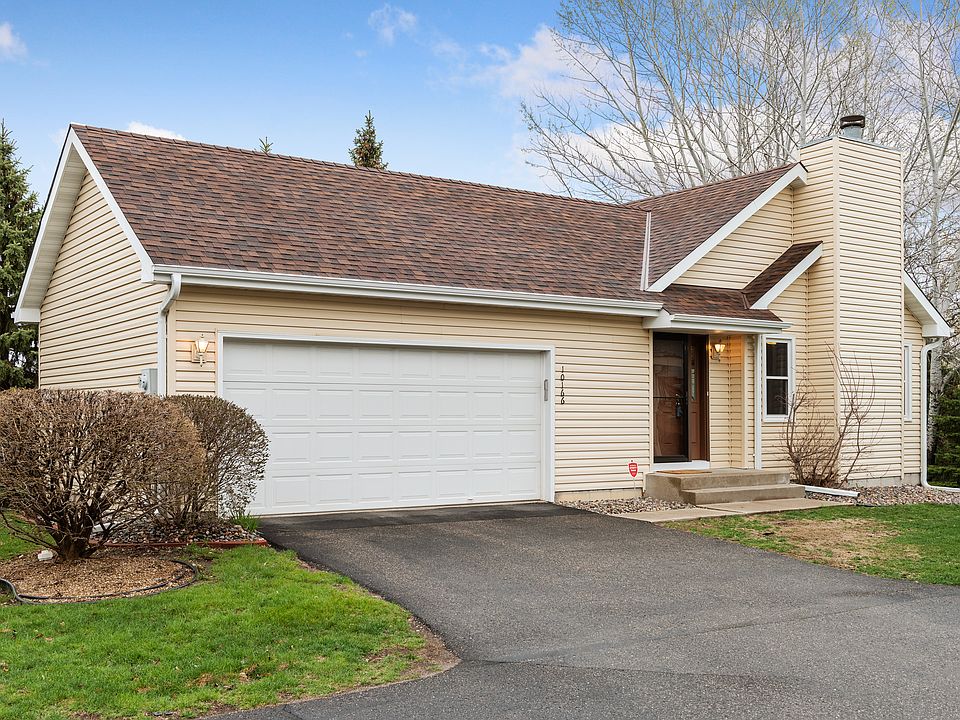 1st image of 10166 Lee Dr